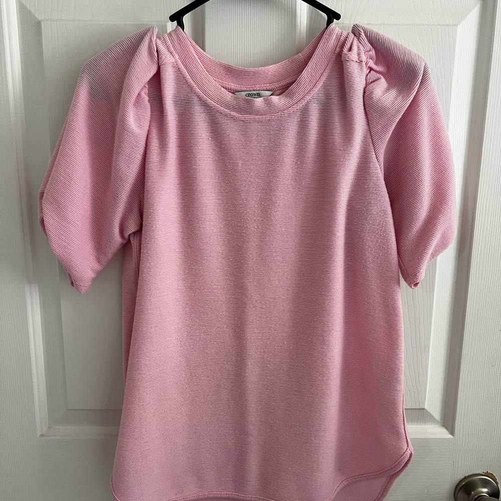 Crown & Ivy Light Pink Short Sleeve Tee